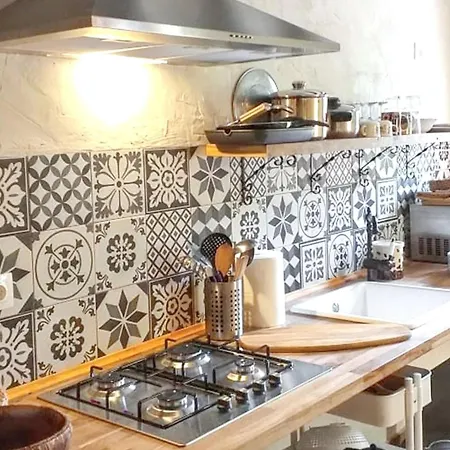 Daire Warm In With Mountain View, 45 M² Ardanué