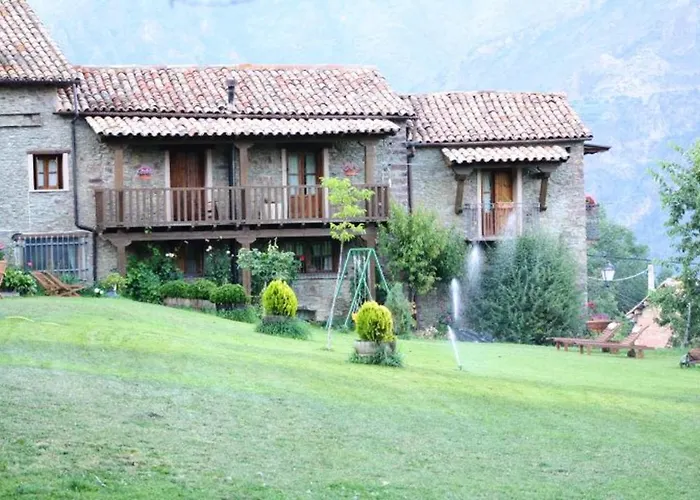 Warm In With Mountain View, 45 M² * Ardanué