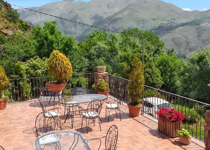 Warm In With Mountain View, 45 M² *