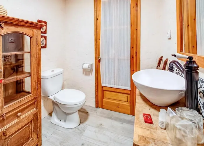 Warm In With Mountain View, 45 M² * Ardanué