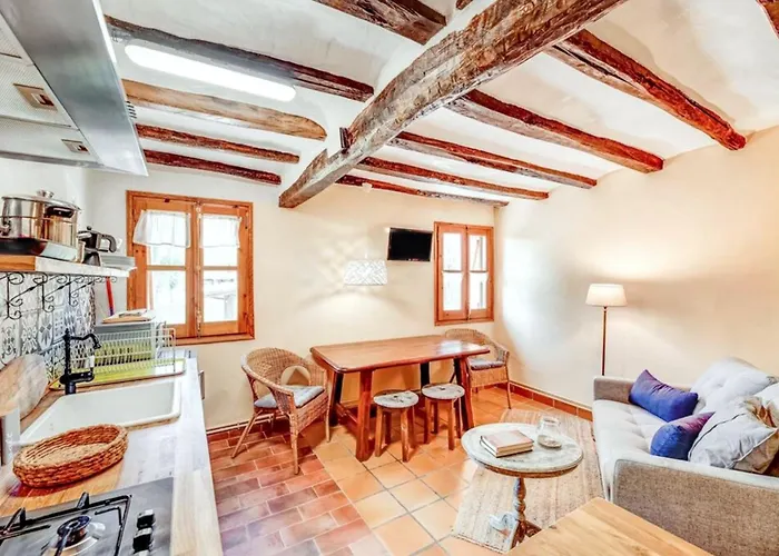 Lägenhet Warm In With Mountain View, 45 M²